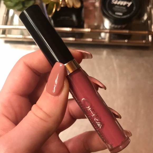 Other - NEW! LONG LASTING LIQUID LIPSTICK